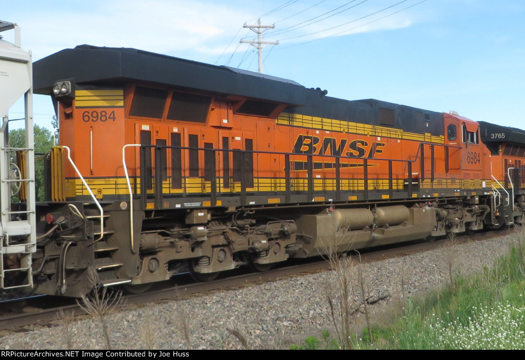 BNSF 6984